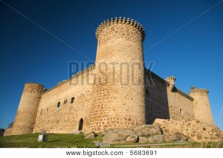 Stronie Barco Village Castle