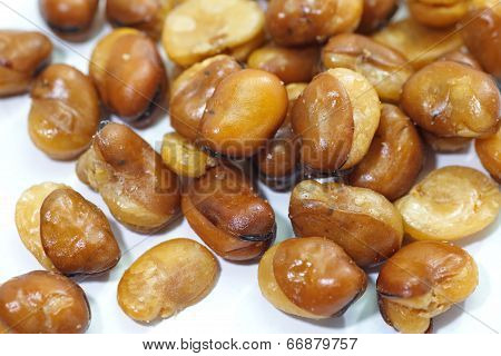 fried broad beans