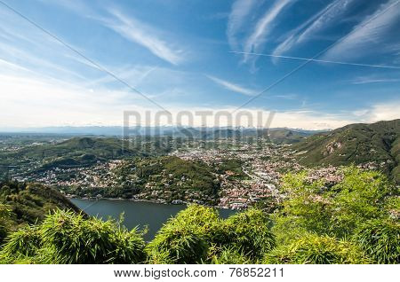 Como Town And Lake