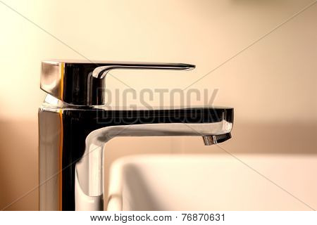 Modern water tap