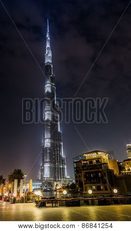 View On Burj Khalifa, Dubai, Uae, At Night