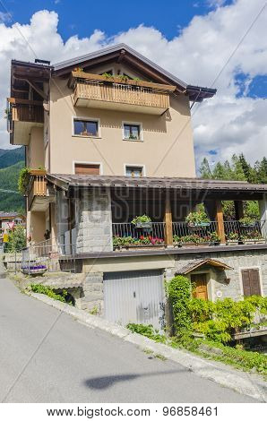 Italian Alpine urban commune of Ponte di Legno