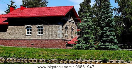 Red House