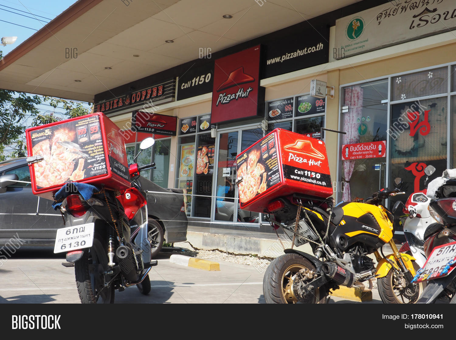 Pizza Hut Shop Phone Number And Website Font Of Has 2 Delivery Motorcycle Heat Pizza Hut Shop Phone Number And Website Font Of Has 2 Delivery Motorcycle Heat