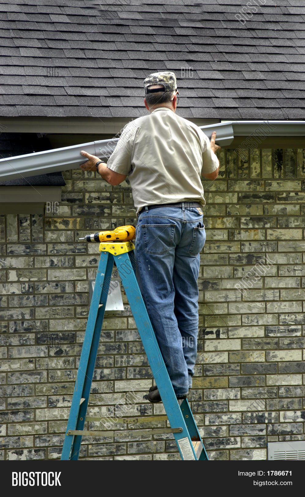 Gutter Job Image & Photo (Free Trial) Bigstock