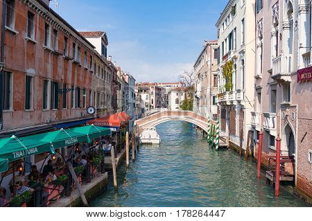 Venice Channel And Tourism Industry