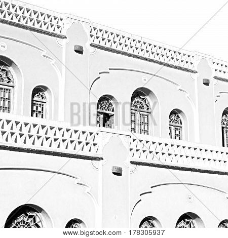 In Iran The  Antique   House