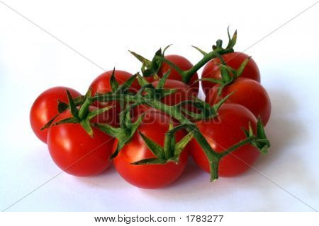 Grupa świeżych pomidorów Cherry