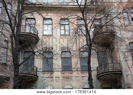 Front of the house of old Kiev, Velyka Zhitomirska street