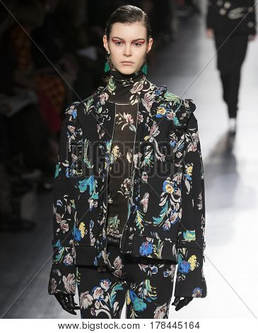 Prabal Gurung - Fall 2017 Collection