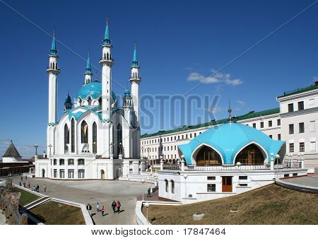มัสยิด Qolsharif