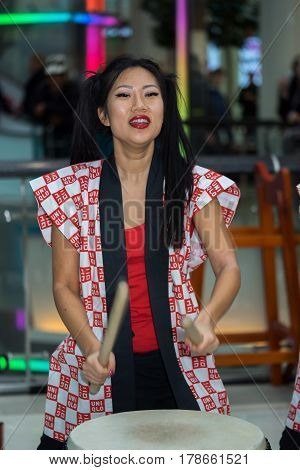 Moscow, Russia - March 25, 2017: Group Of Japanese Taiko Drummers Girls Perform In Kaleidoscope Shop