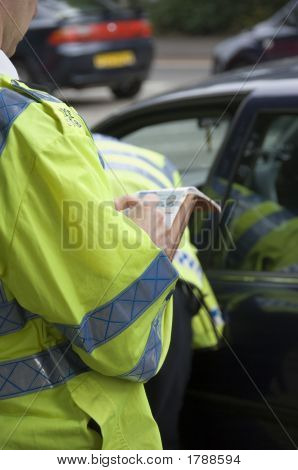 Policemanwritting