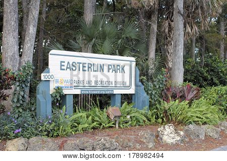 Oakland Park FL USA - November 8 2016: Entrance sign outside of Easterlin Park at 1000 NW 38th Street. Easterlin Park entrance sign in NW Broward County.