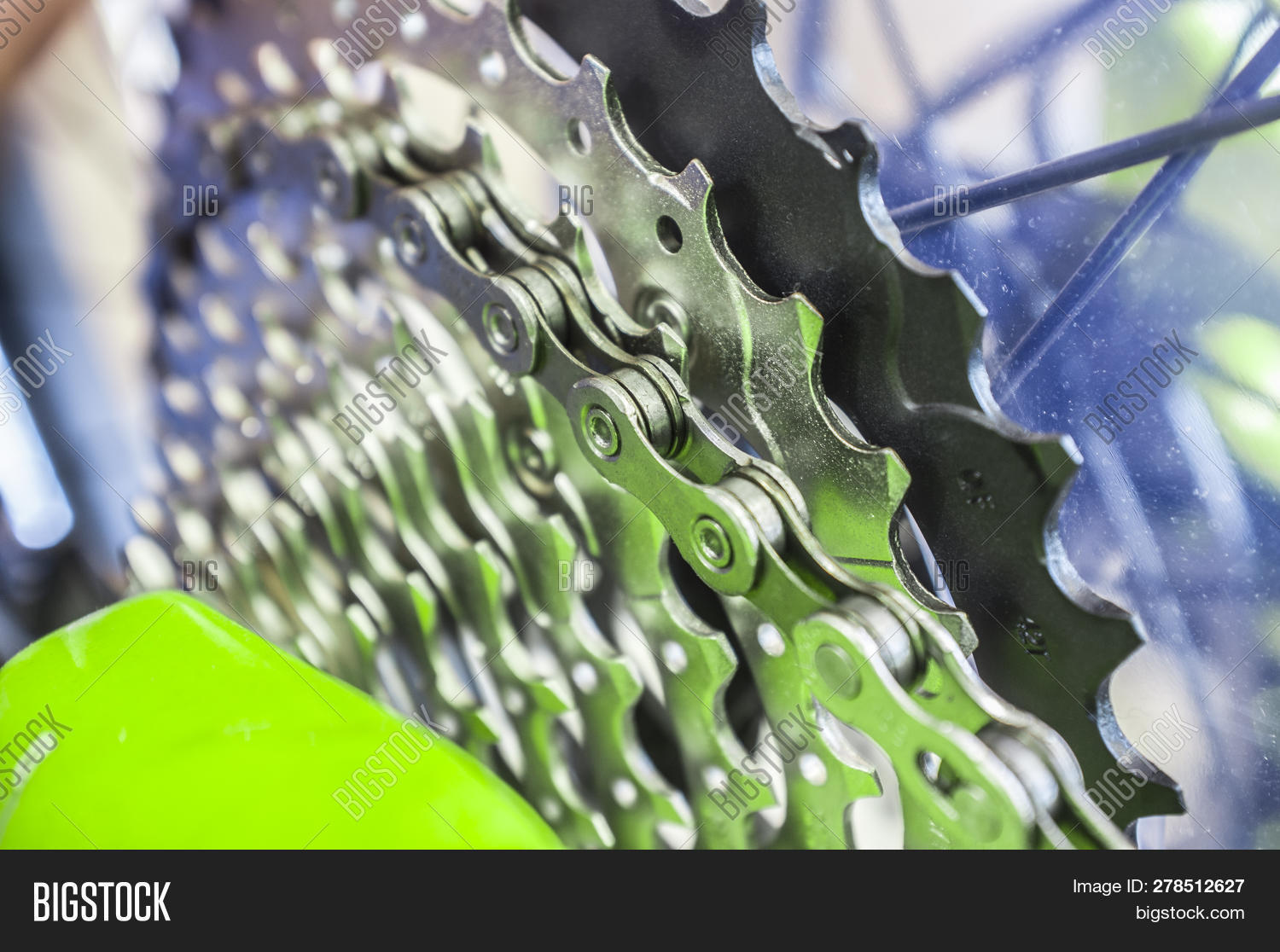 Bike Chain Links Over Image & Photo (Free Trial) Bigstock