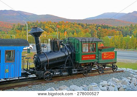 Mt Washington, Nh, Usa - Sep. 27, 2014: Historic Stream Cog Railroad Moosilauke At Twin Mountain Cha