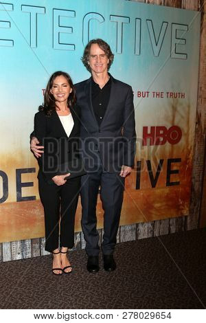 LOS ANGELES - JAN 10:  Susanna Hoffs, Jay Roach at the 