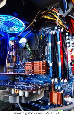 Binnen de systeemkaart van een Computer