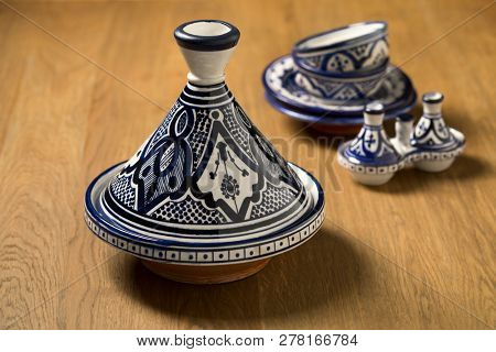 Traditional Moroccan tagine and bowls from Safi