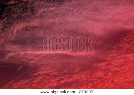 Nuvole spazzate dal vento