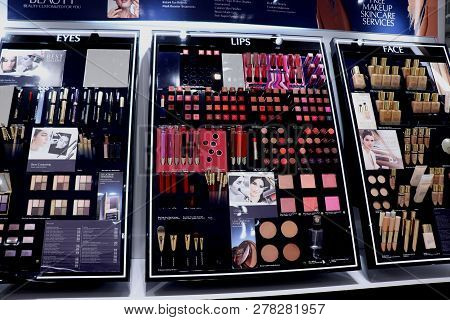 Haarlem, The Netherlands - October 6th 2018: Various Estee Lauder Cosmetic Products On Display In A 