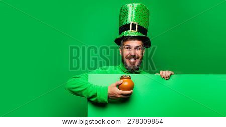 Lucky Patricks Day. Happy St Patricks Day Concept With Pot Of Gold. Patricks Board For Copy Space. P