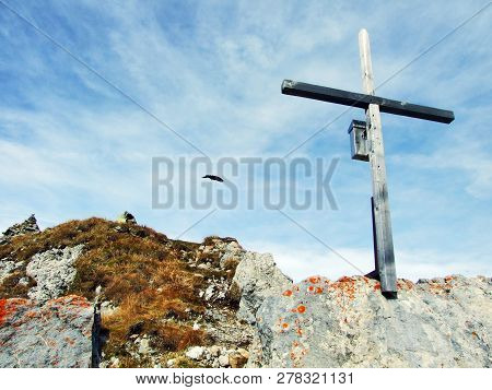Rocky Peak Frumsel In The Churfirsten Mountain Range - Canton Of St. Gallen, Switzerland