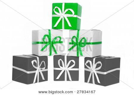 Dárková krabice (b&w foto s barevný prvek)