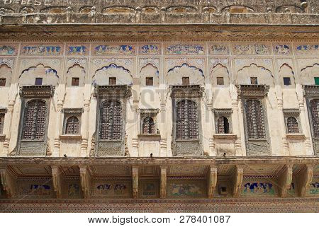 Mandawa, India - March 31, 2007: Facade Of A Decorated Haveli Building In Mandawa, India.
