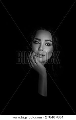 Black And White Ashion Beauty Trend Portrait Of Beautiful Brunette Girl With Long And Shiny Curly Ha