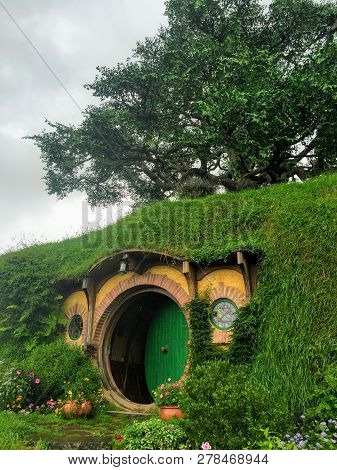 Hobbiton Movie Set, North Island, New Zealand February 17th, 2016:  The Lush Area Used As The Shire 