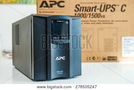 Paris, France - Mar 24, 2018: Unboxed New Apc Smart-ups C 1000va Lcd 230v Enterprise-level Uninterru