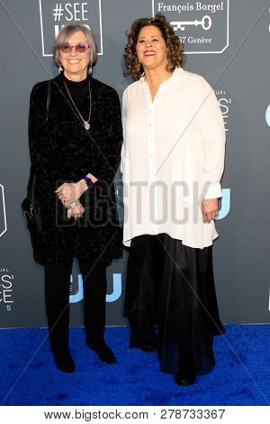 LOS ANGELES - JAN 13:  Kristi Zea, Anna Deavere Smith at the Critics Choice Awards  at the Barker Hanger on January 13, 2019 in Santa Monica, CA