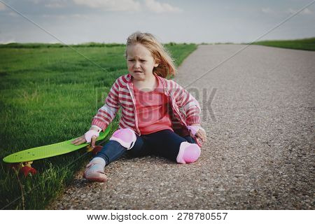Crying Little Girl Fall Off From Skateboard, Injury