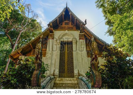 Wat Don Sak The Beautiful Temple With An Iconic Wood Craving Door In Ayutthaya Period Located In Lap