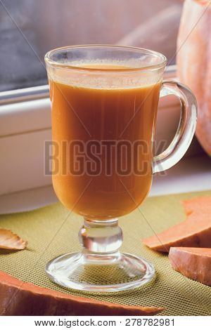 Pumpkin Drink With Coconut Oil And Honey