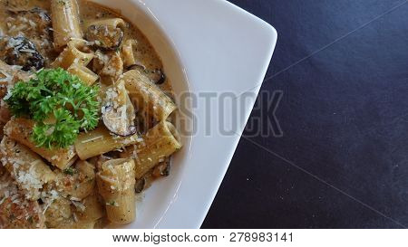 Italian Fettuchini With Parmesan Sauce On Bowl, Any Kinds Of Spaghetti