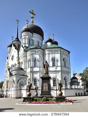Voronezh, Russia - August 23. 2018 Monument To St. Mitrofan Near The Annunciation Cathedral On Revol