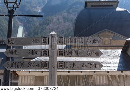 Canfranc, Spain - May 1, 2019 : Watch In The Abandoned Railway Station Of Canfranc Huesca Spain