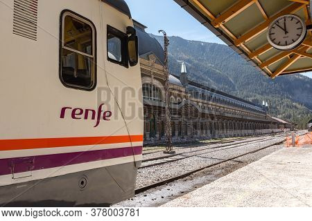Canfranc, Spain - May 1, 2019 : Watch In The Abandoned Railway Station Of Canfranc Huesca Spain