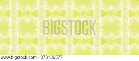 Lemony Tie Dye Print. Geometric Seamless Pattern. Yellow And White. Citric Background. Shibori Textu