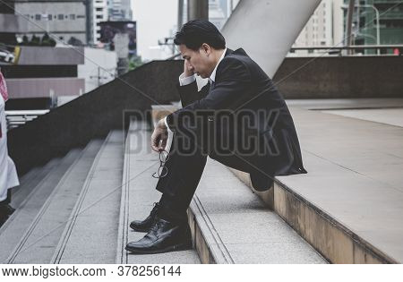 Unemployed Jobless People Crisis Who Recession, Stress And Lose Job. Despair Office People Feel Stre