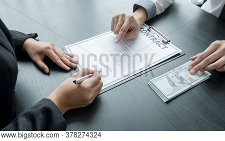 The Business Owner Personally Signed The Deal, Closing The Deal By Accepting Bribes. The Idea Of ​​c