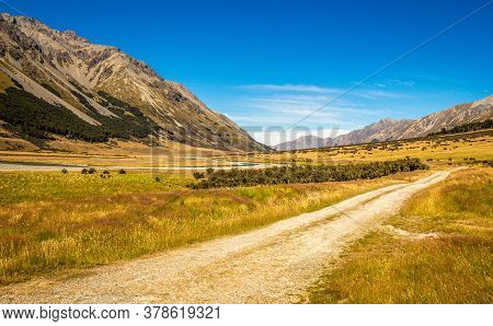 A Track In The Upper Ahuriri River Valley On A Sunny Summers Day, Mackenzie Country, Canterbury, Sou