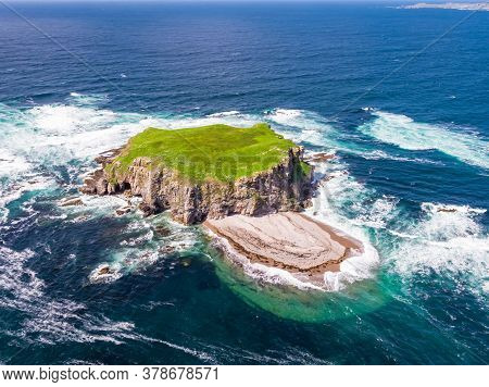 Aerial Of Glashedy Island , An Uninhabitated Island West Of Trawbreaga Bay - Donegal, Ireland