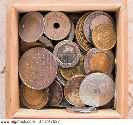 Old Golden And Silber Coins In Wood Box. Money From France, Poland, Italy, England, Austria, Czech R