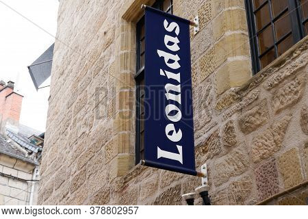 Bordeaux , Aquitaine / France - 07 25 2020 : Leonidas Shop Text Logo And Sign On Wall Store