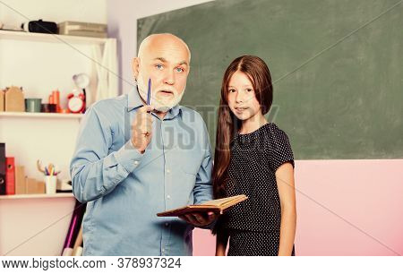 Excellent Pedagogue Friendly Kind. Pedagogue Career. Educative Activity. Teacher Help Schoolgirl. Ba