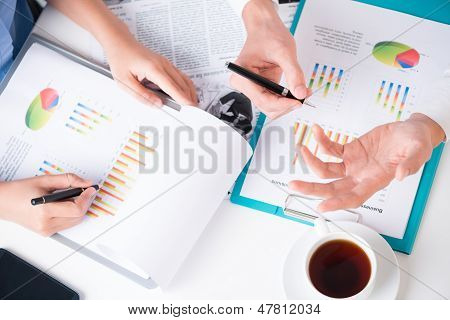 Diskussion über die Strategie