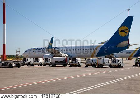 Kyiv, Ukraine - June 27, 2020: Boeing Plane Uia Ur-pse Aircraft. Ukraine Airline. Passenger Plane At